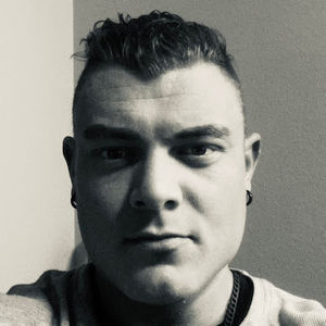 Meet your Posher, Leo